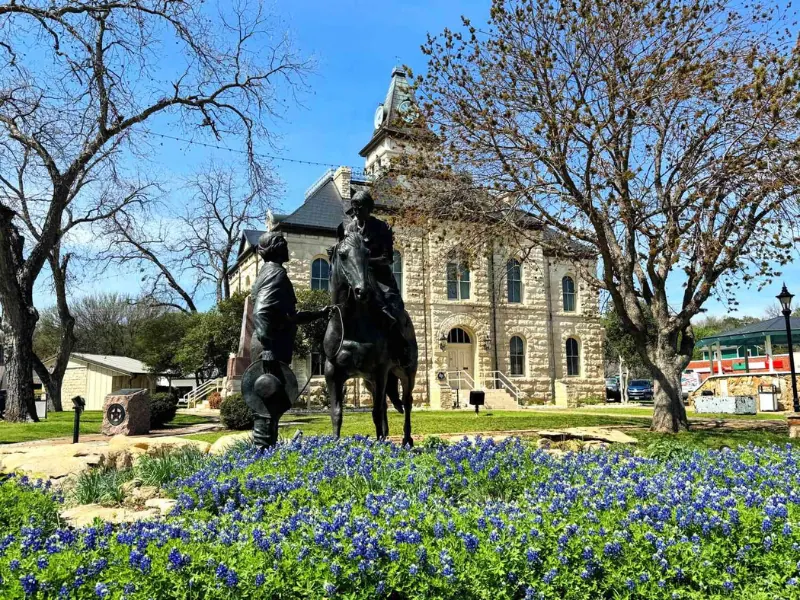 Historic courthouse in the Glen Rose town square